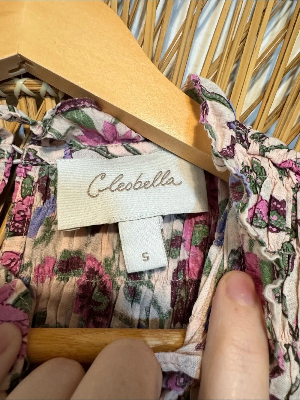 Cleobella Virginia Blouse in Kaia Print Pink Floral Ruffle Smocked SZ S - Picture 4 of 8